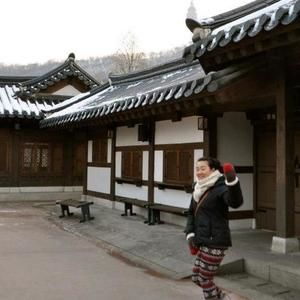 Meet your Posher, Ji